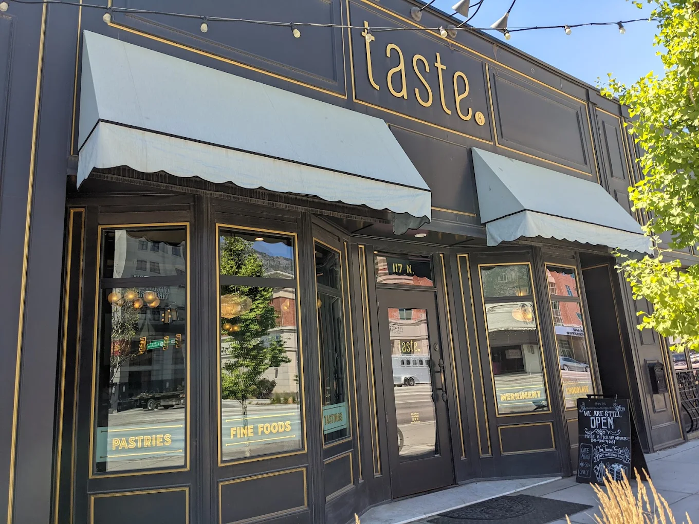 Taste Exterior